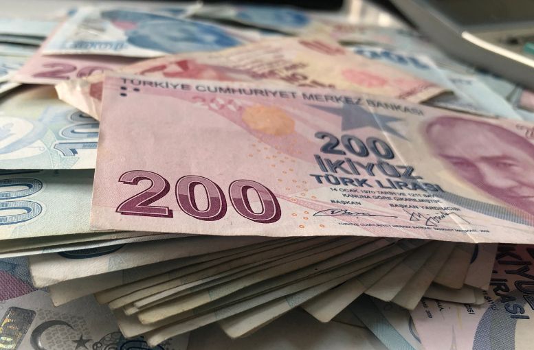 Öğretmen maaşları üzerinden 52 milyonluk vurgun iddiası