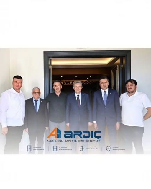 Antalya  Valisi Hulusi Şahin , Kaş Kaymakamı Tevfik Kumbasar ,Kaş İlçe Milli Eğitim Müdürü  Arif Aydeniz, KUTSO başkan yardımcısı Bayram Karagül Hayırsever iş insanı ve Sektör alüminyum şirketi sahibi Arif Ardıç'ı Ziyaret ettiler.
